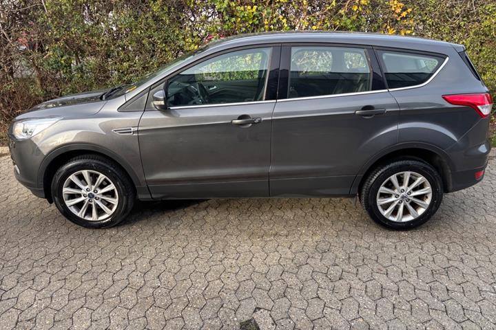 undefined Ford Kuga fra 2016