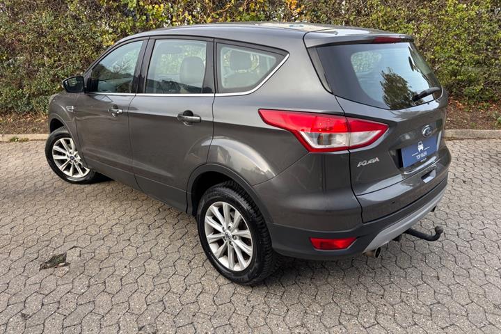 undefined Ford Kuga fra 2016