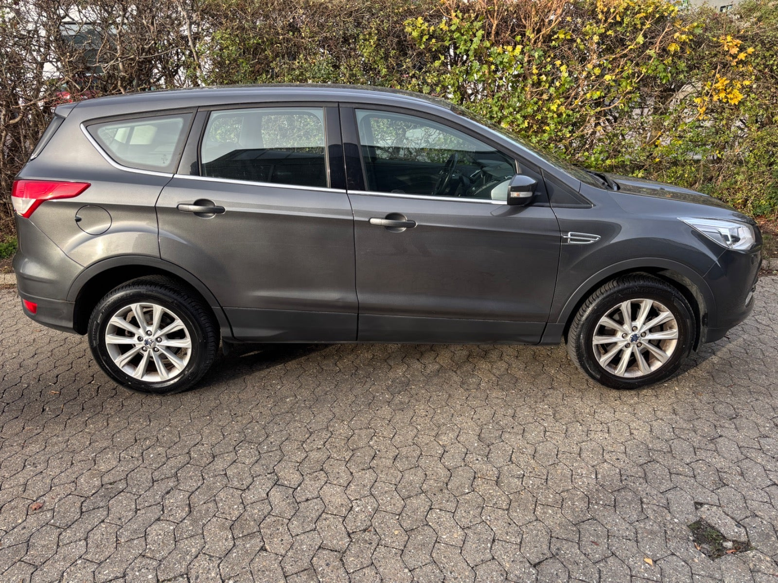 undefined Ford Kuga fra 2016