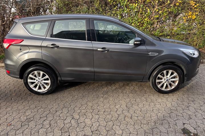 undefined Ford Kuga fra 2016