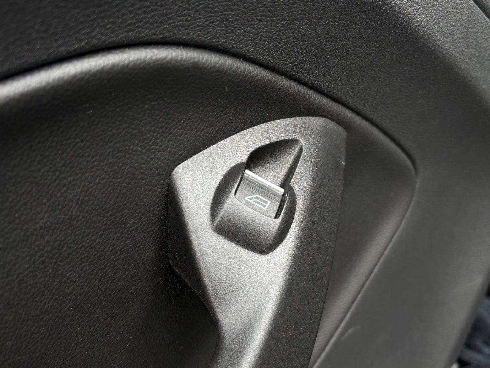 undefined Ford Kuga fra 2016