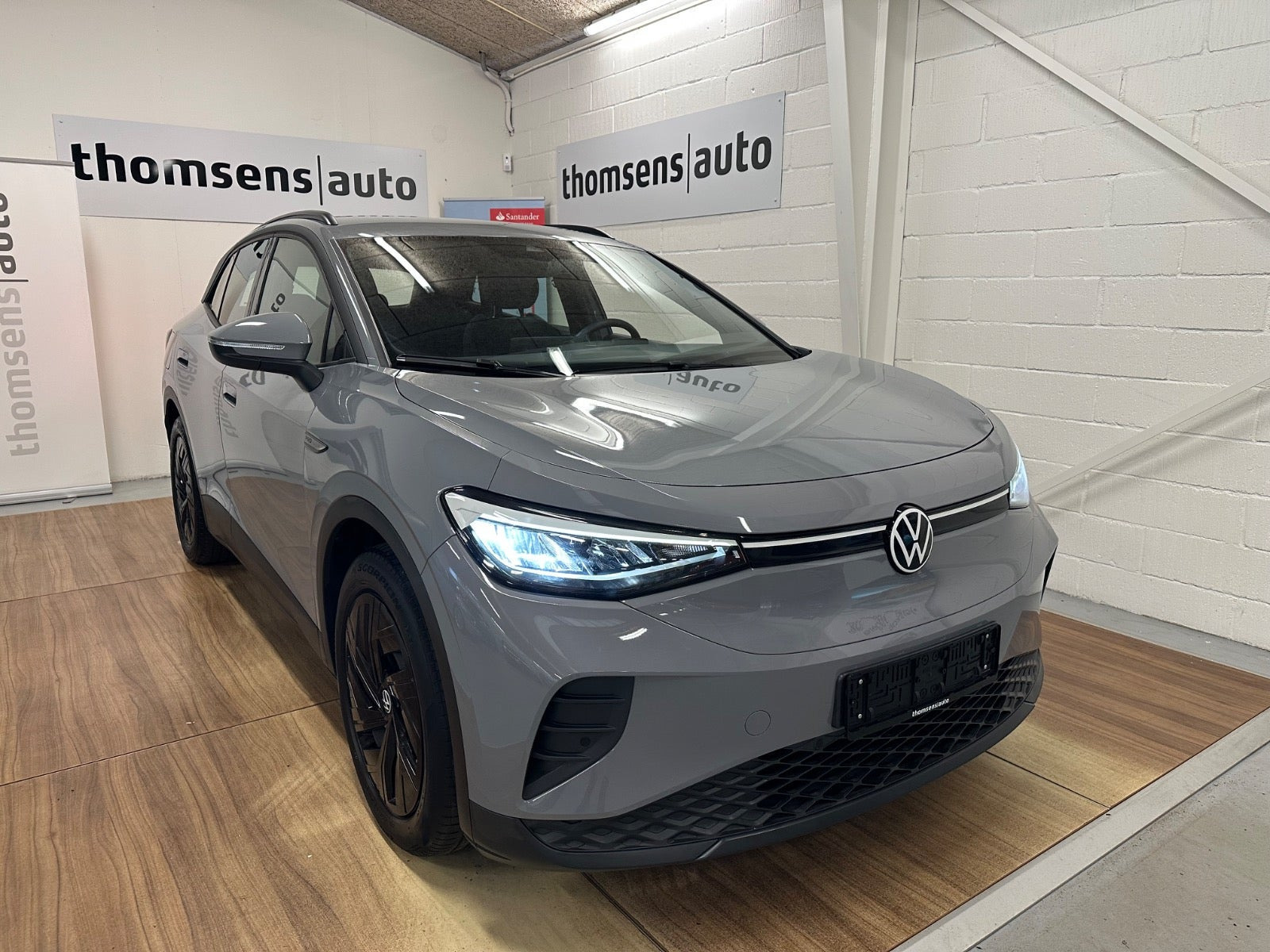 Grå VW ID.4 fra 2022