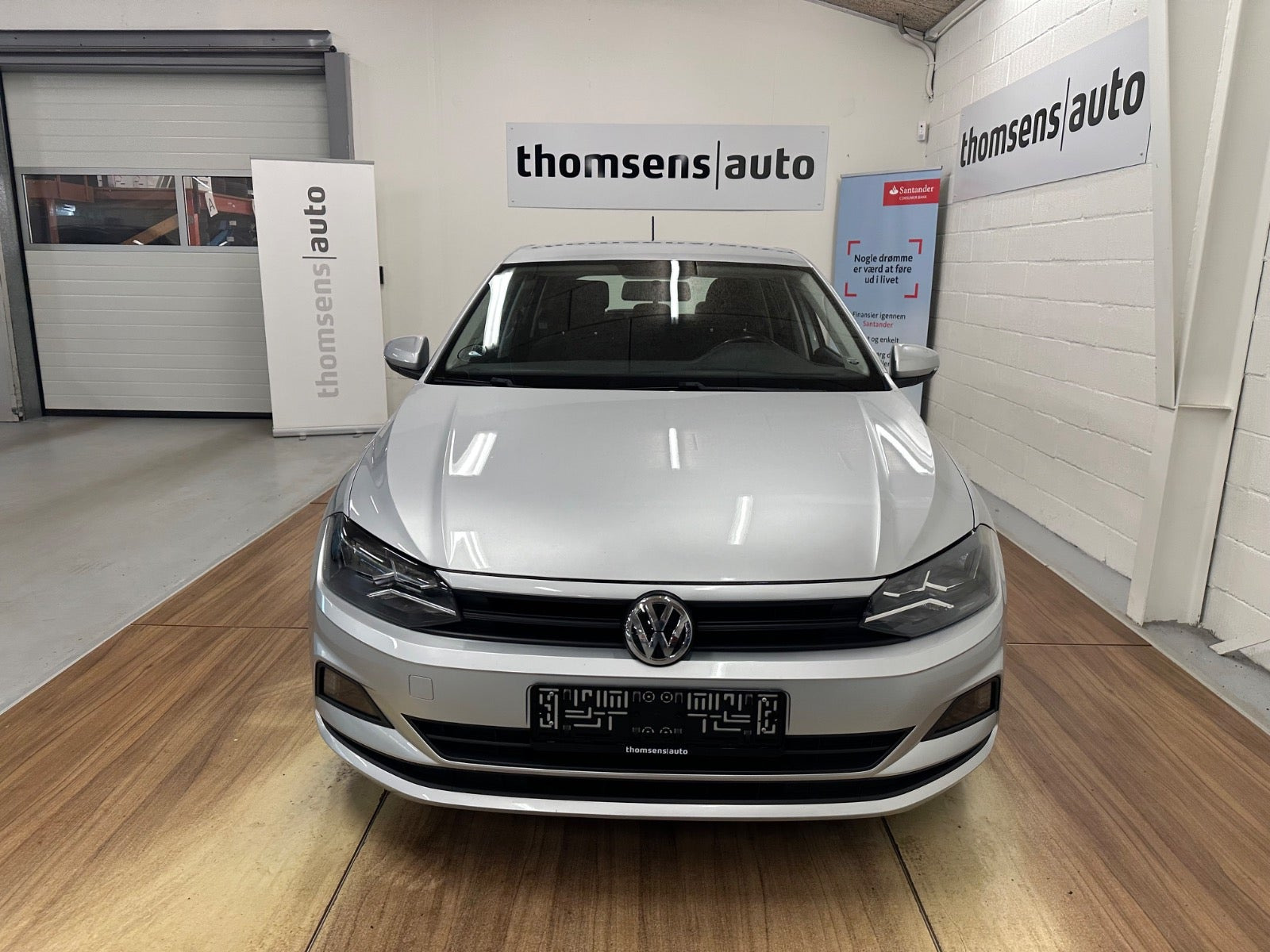 Sølv VW Polo fra 2018