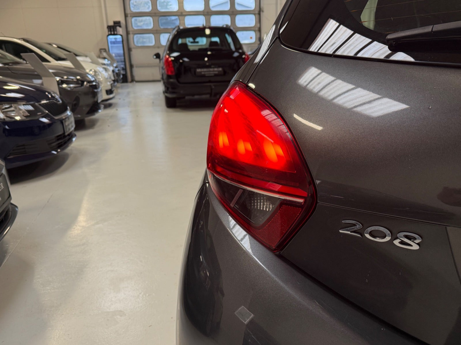 Grøn Peugeot 208 fra 2016