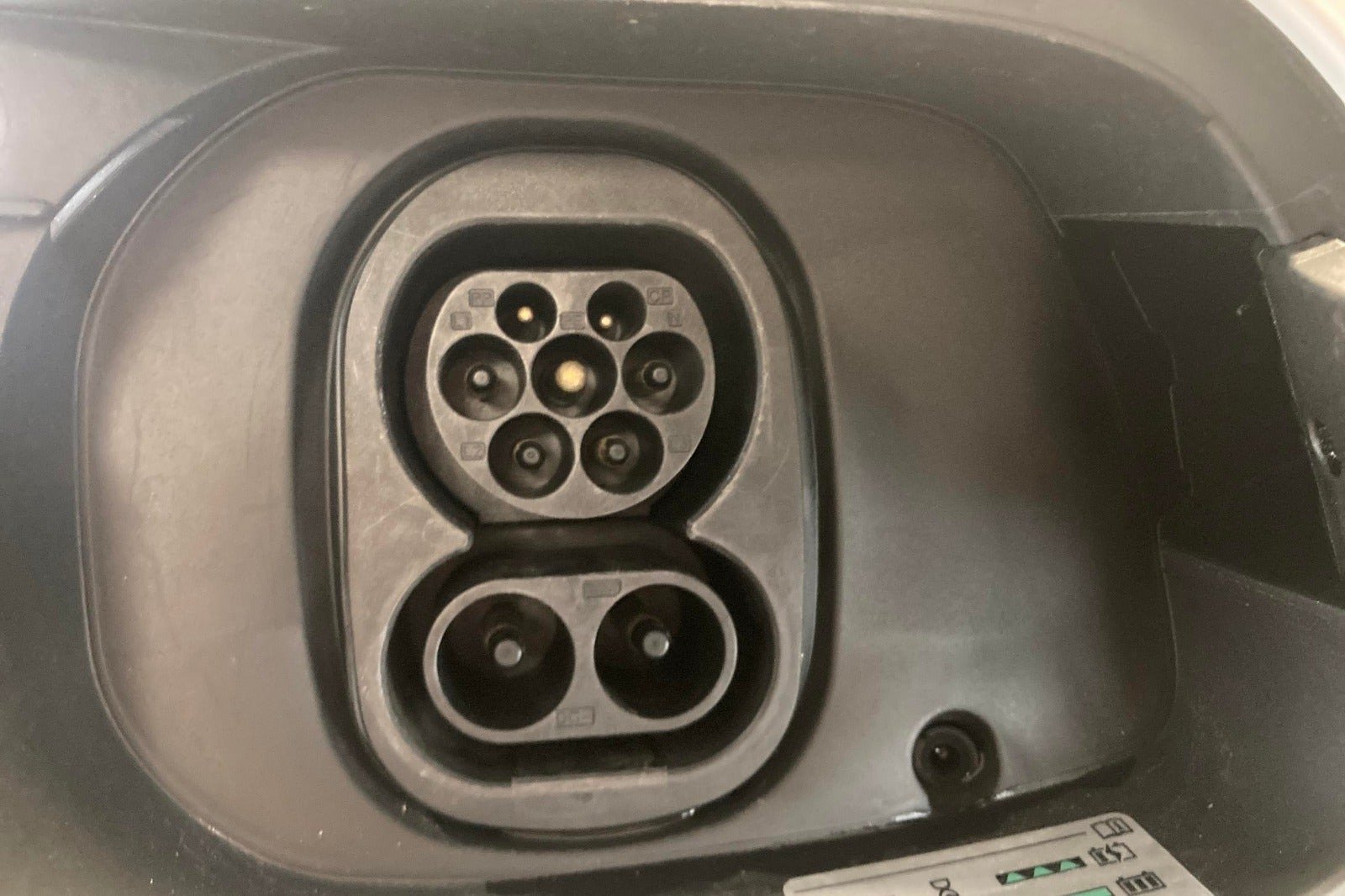 Hvid VW ID.4 fra 2023