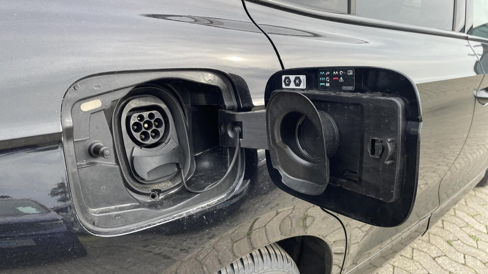 Sort Skoda Enyaq fra 2022
