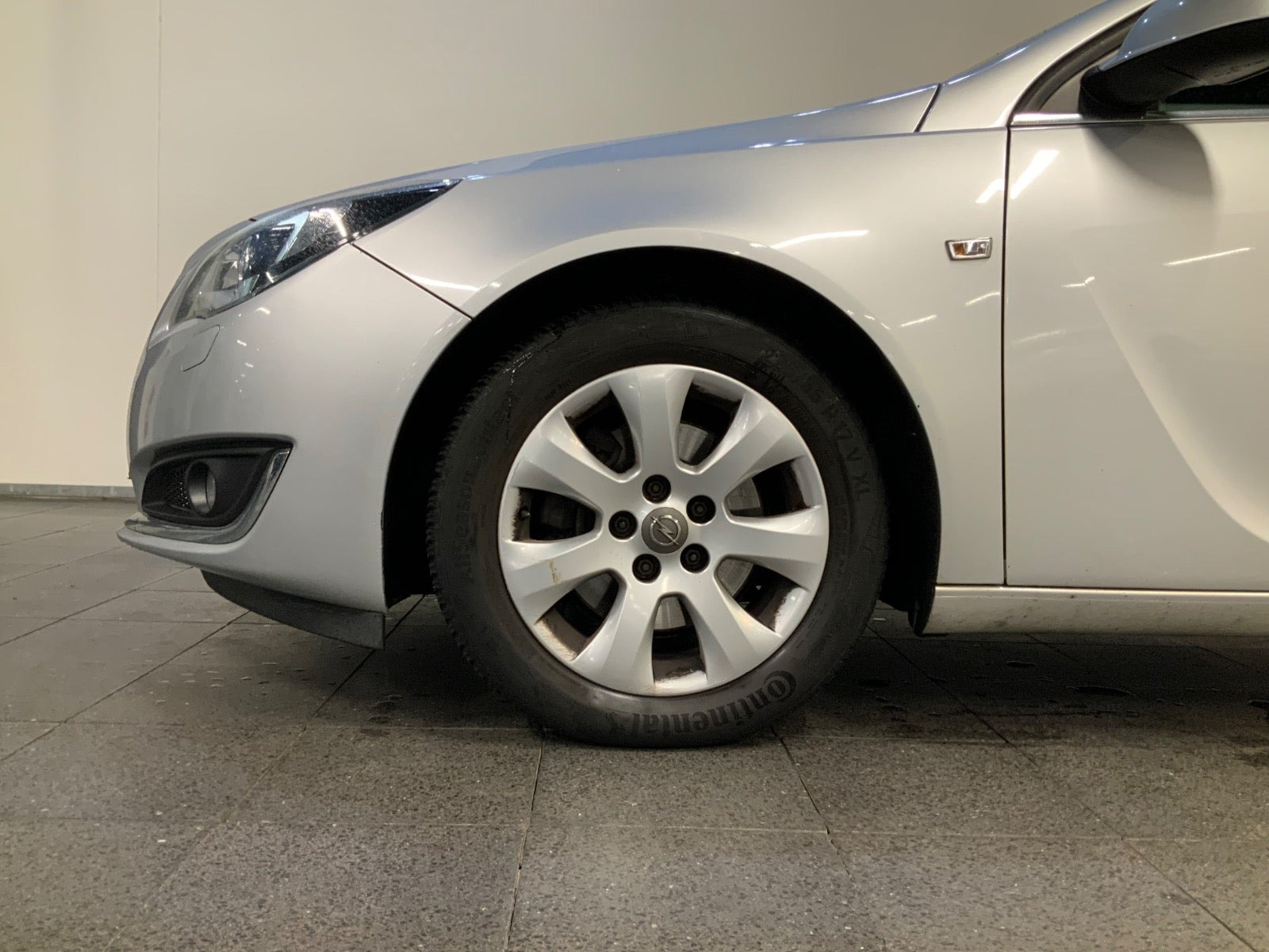 Sølv Opel Insignia fra 2014