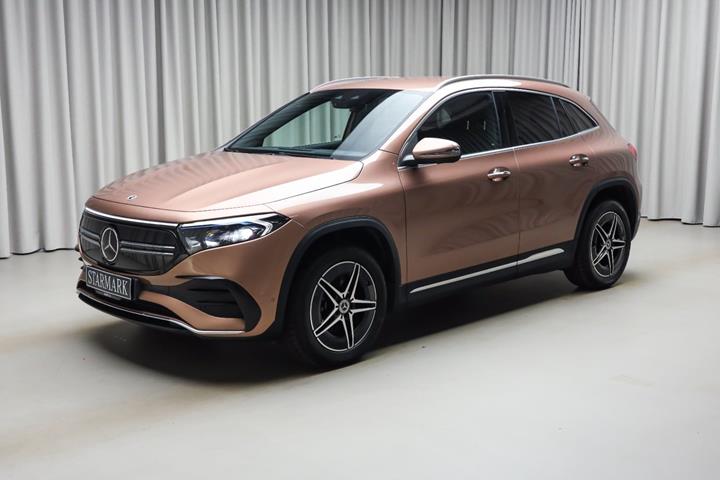 Gul Mercedes EQA300 fra 2023