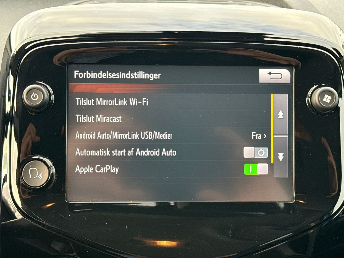 Blå Toyota Aygo fra 2020