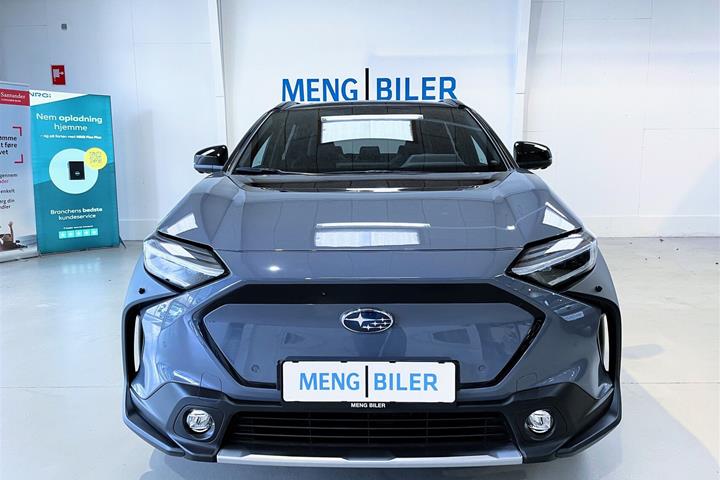 Grå Subaru Solterra fra 2023