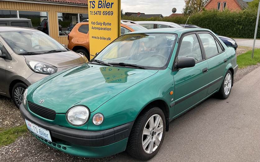 Toyota Corolla 1,6 Linea Terra 110HK