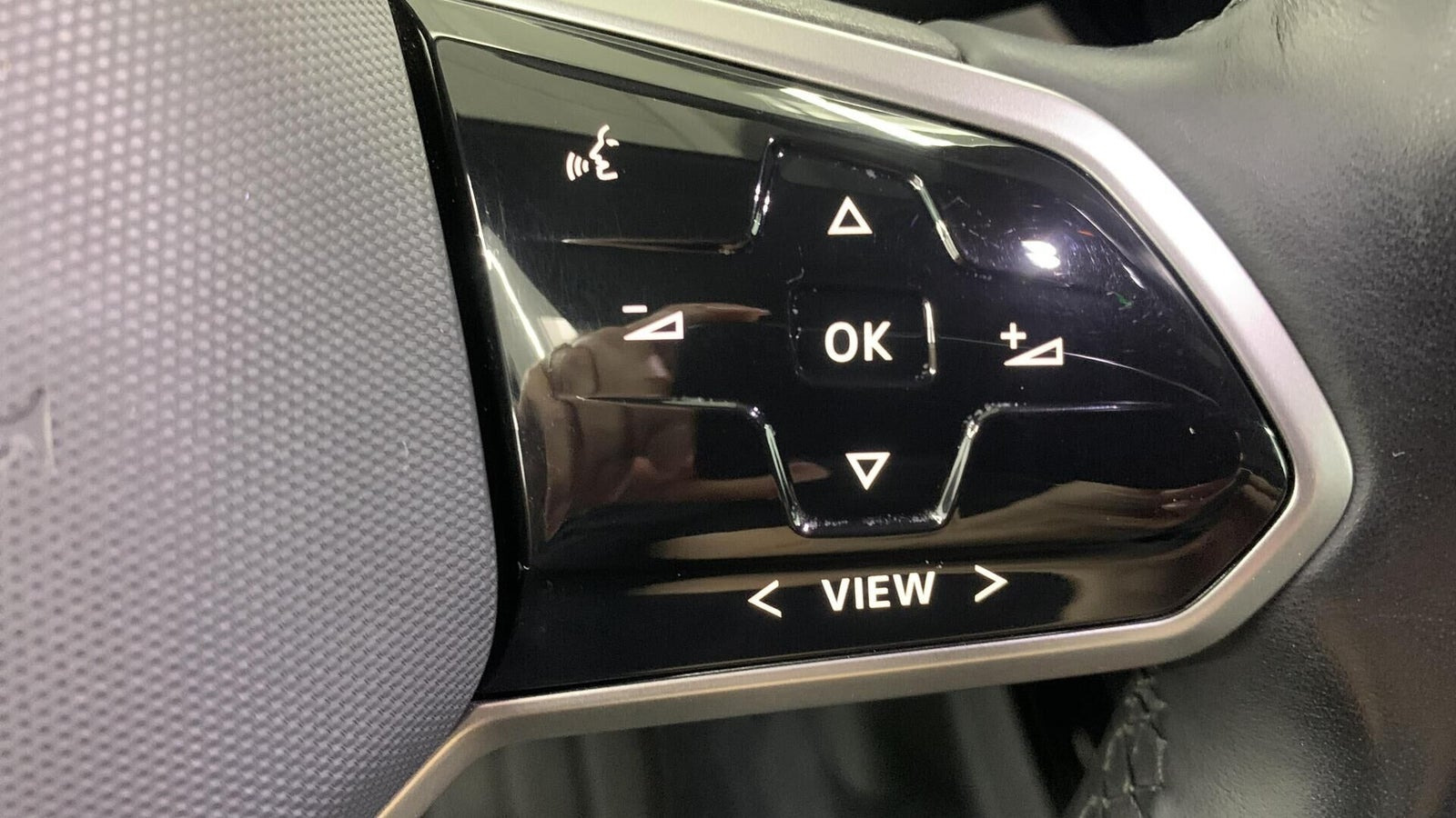 Grå VW ID.5 fra 2023