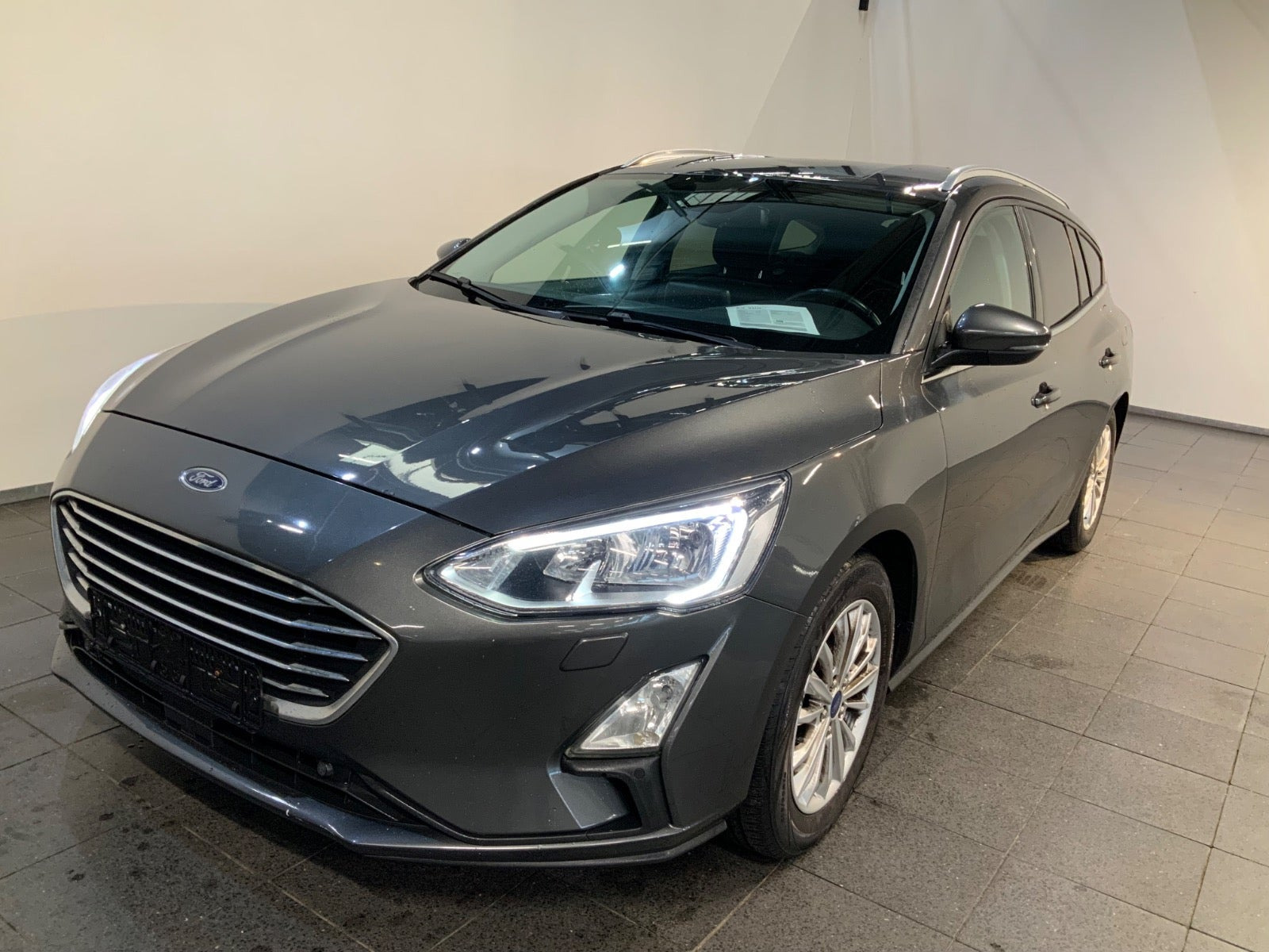 Ford Focus 1,0 EcoBoost Titanium Business stc.