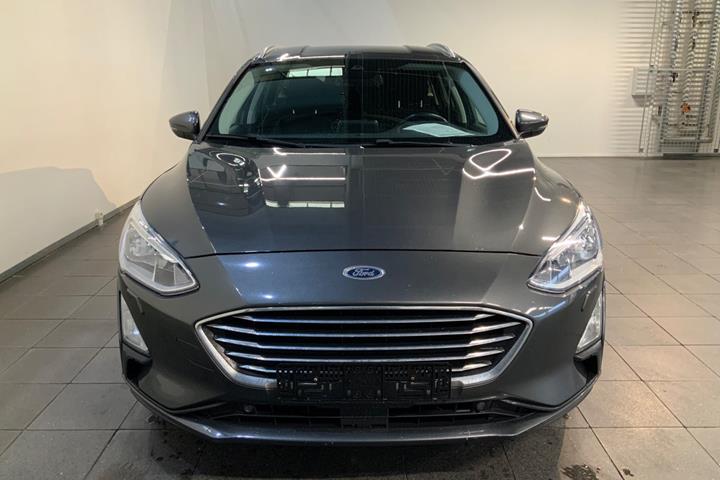 Grå Ford Focus fra 2019