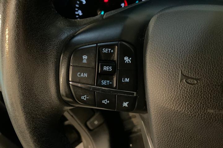 Grå Ford Focus fra 2019