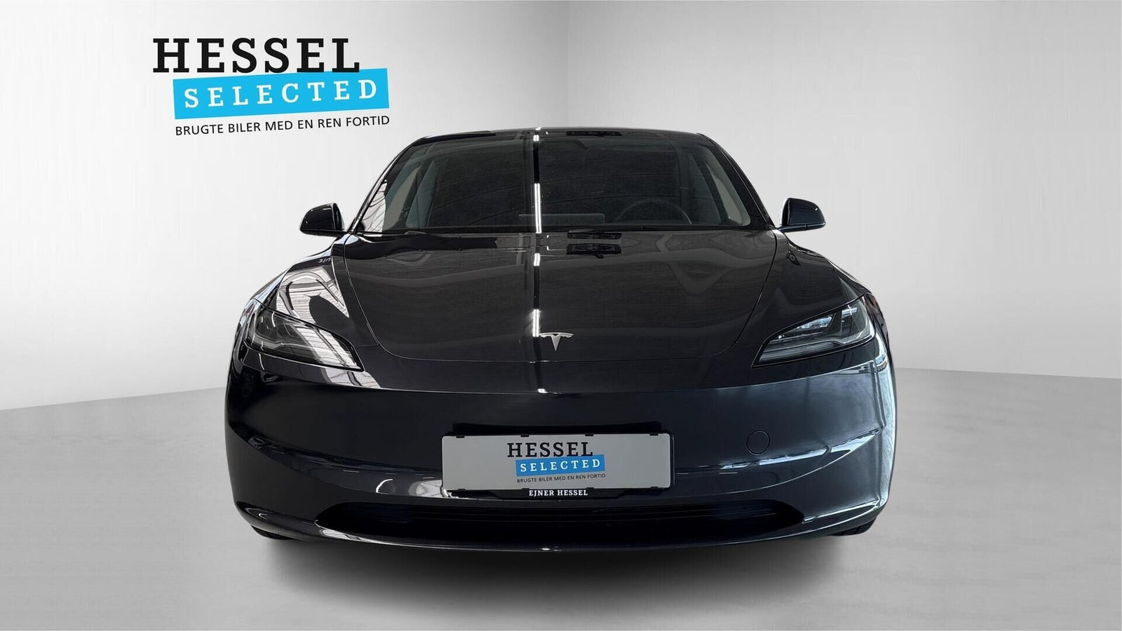 Sort Tesla Model 3 fra 2023