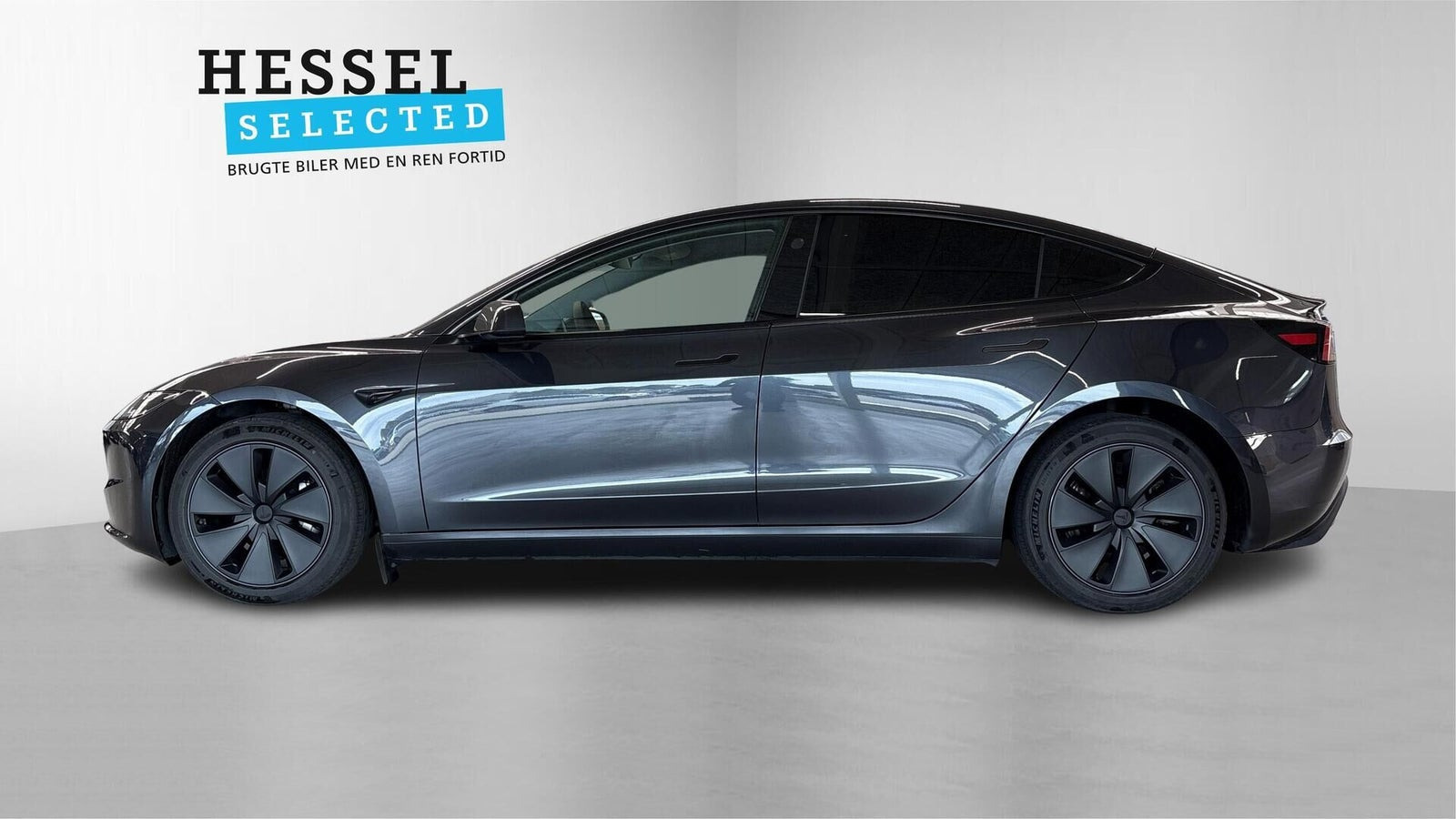 Sort Tesla Model 3 fra 2023