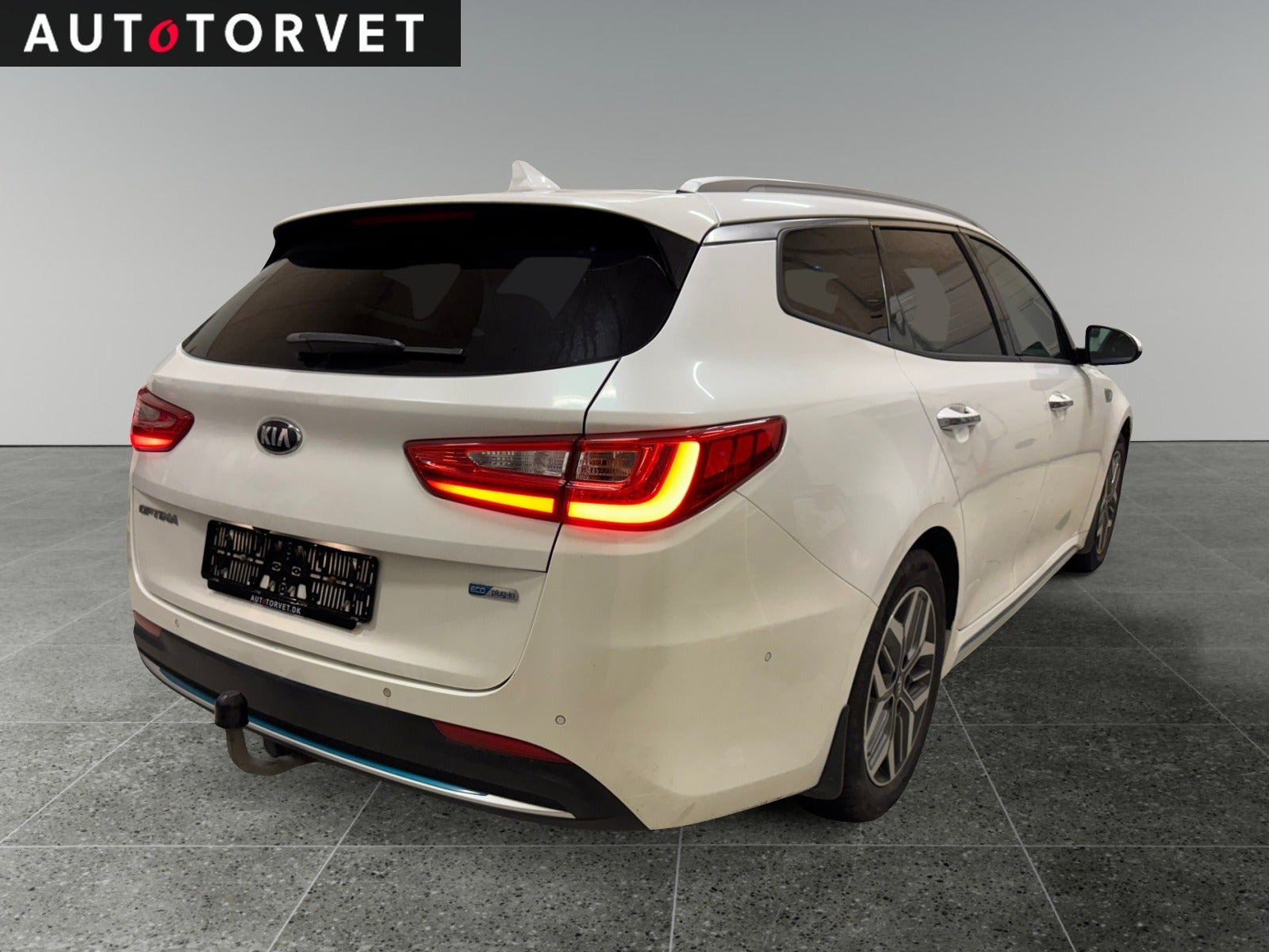 Hvid Kia Optima fra 2019