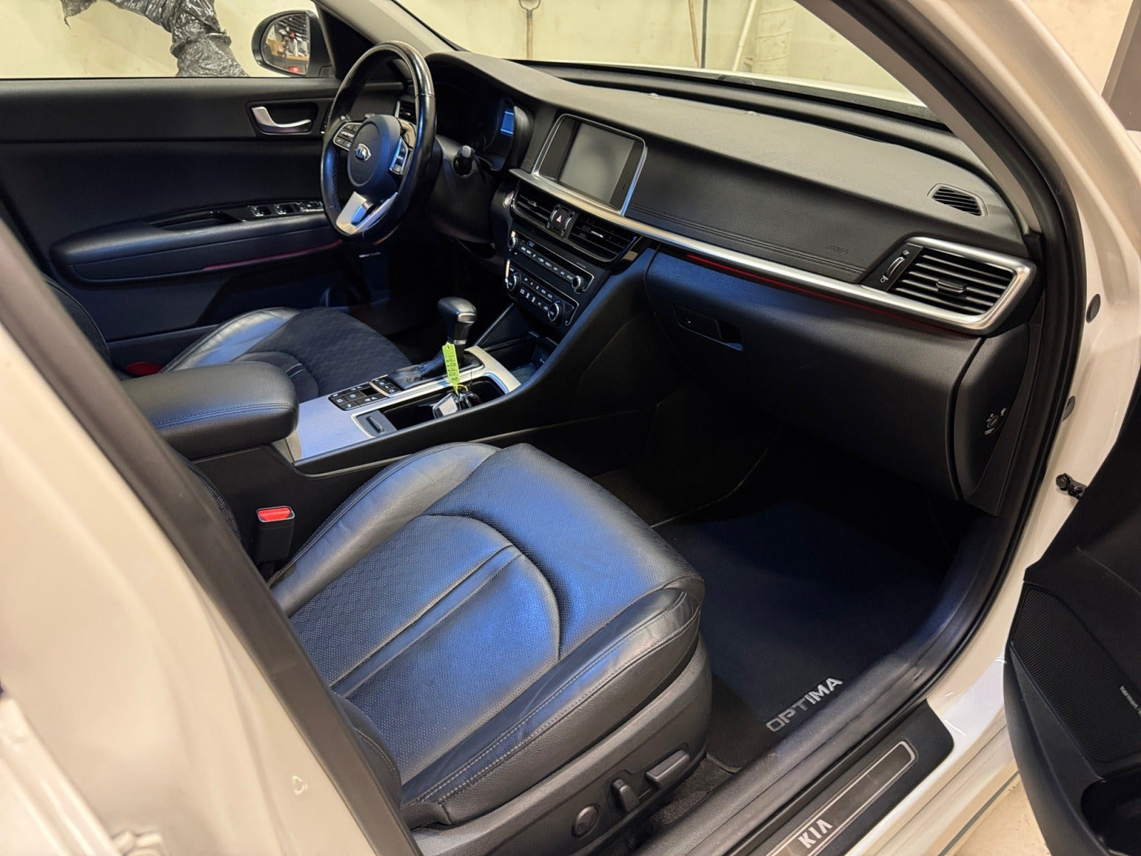 Hvid Kia Optima fra 2019
