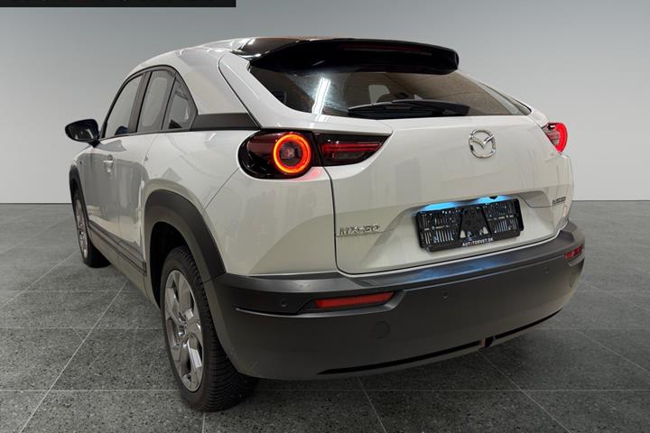 Hvid Mazda MX-30 fra 2022