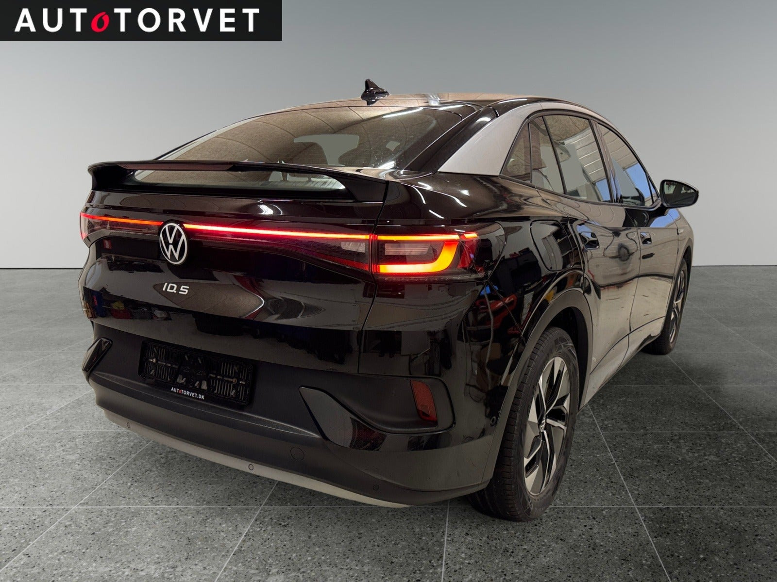 Grå VW ID.5 fra 2023