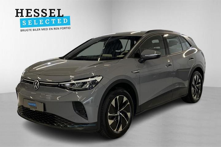 Grå VW ID.4 fra 2023 set udefra