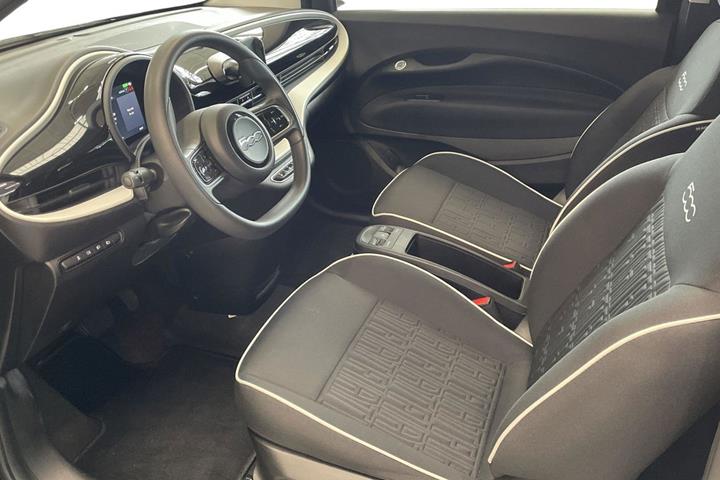 Sort Fiat 500e fra 2022