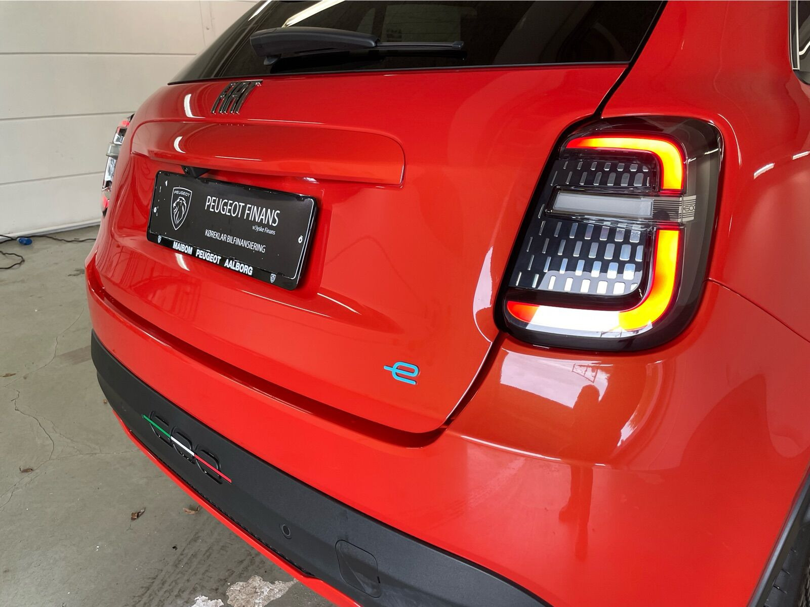 Orange Fiat 600e fra 2024
