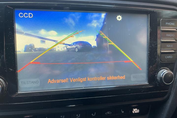 Sort Skoda Octavia fra 2014