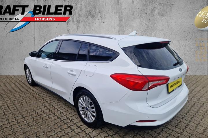 Hvid Ford Focus fra 2020