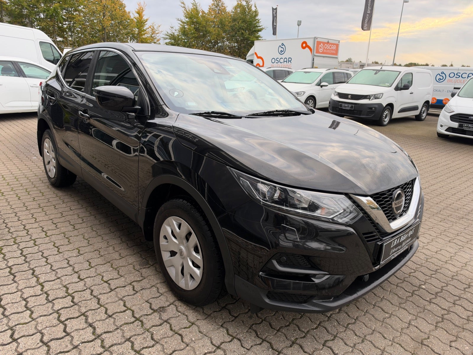 Sort Nissan Qashqai fra 2019