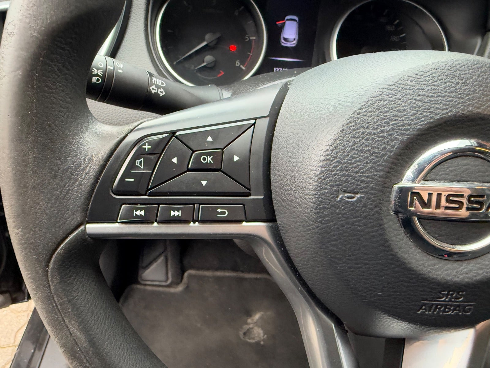 Sort Nissan Qashqai fra 2019