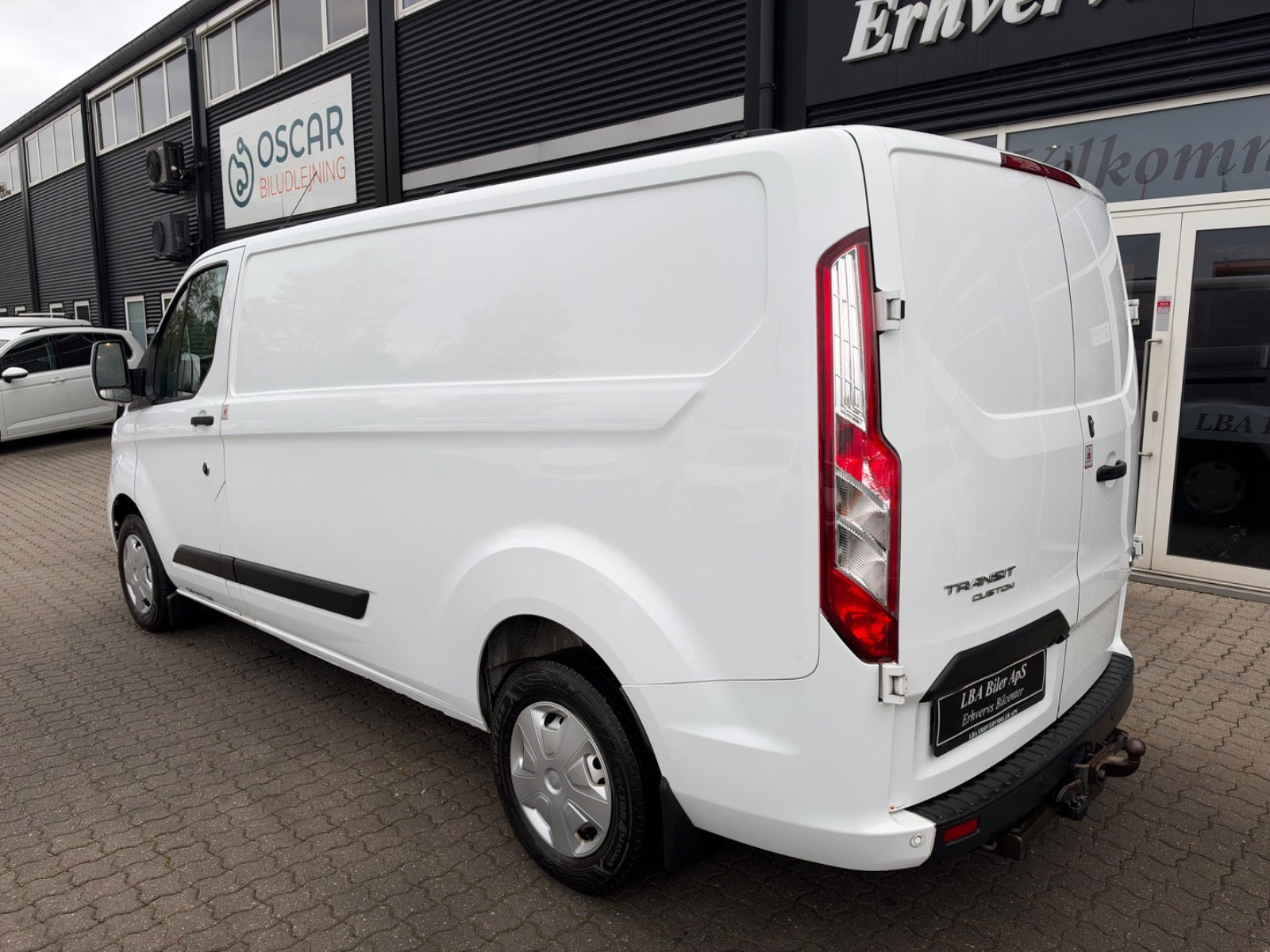 Hvid Ford Transit Custom 300 L2 fra 2022
