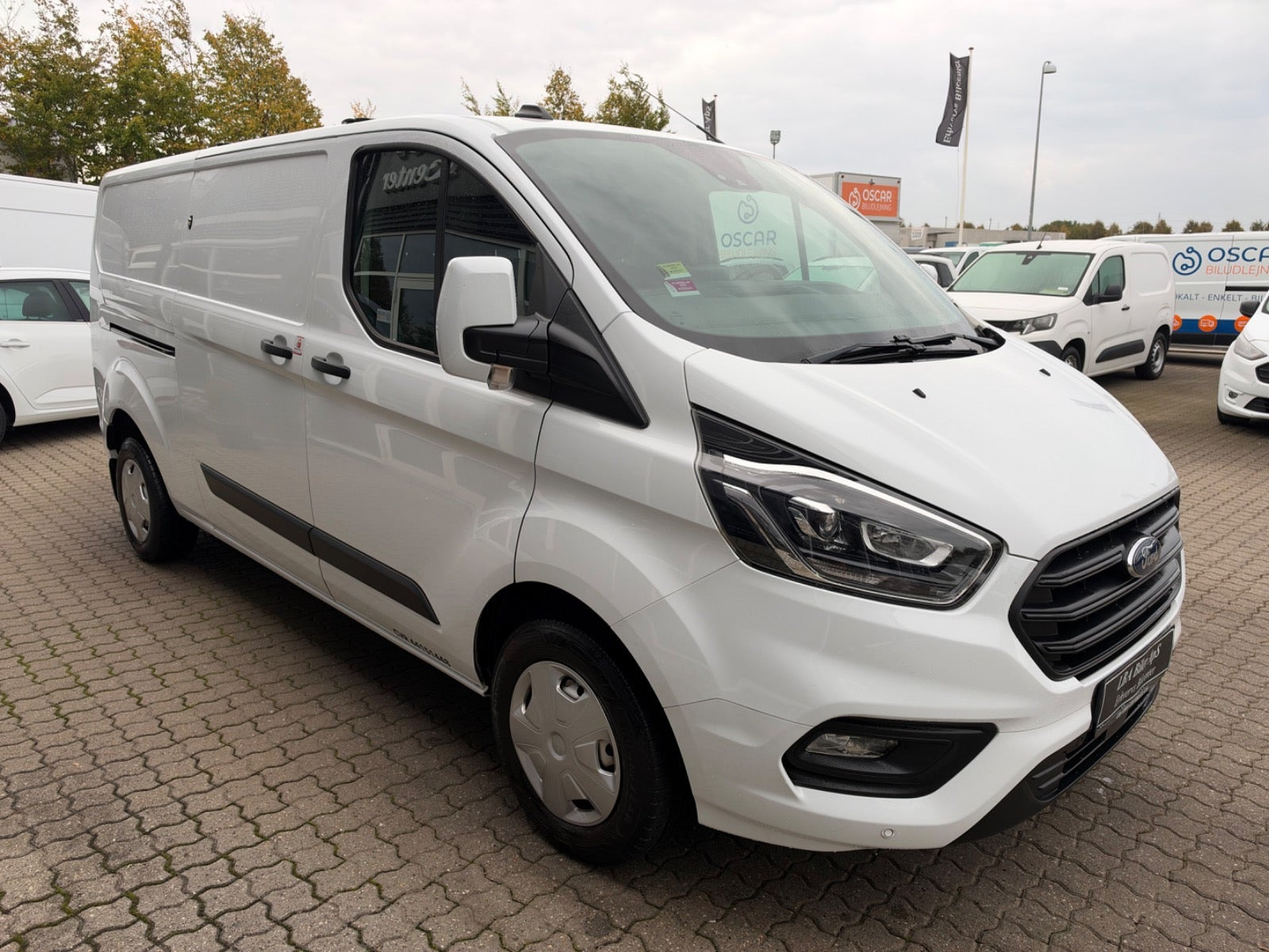 Hvid Ford Transit Custom 300 L2 fra 2022