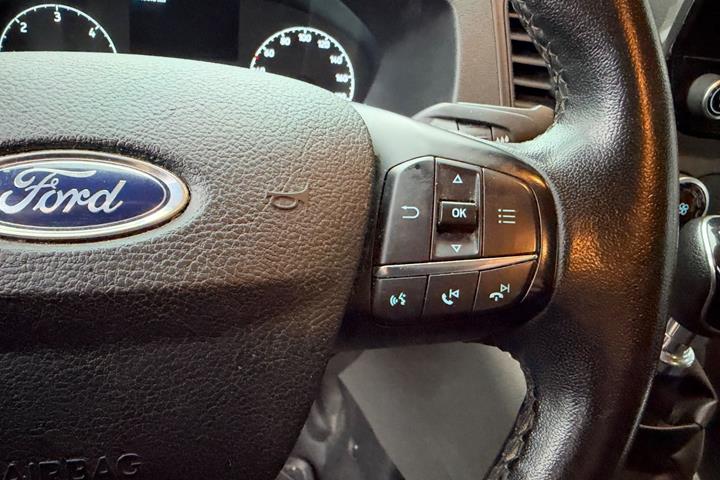 Hvid Ford Transit Custom 300 L2 fra 2022