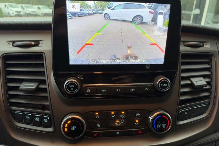 Hvid Ford Transit Custom 300 L2 fra 2022