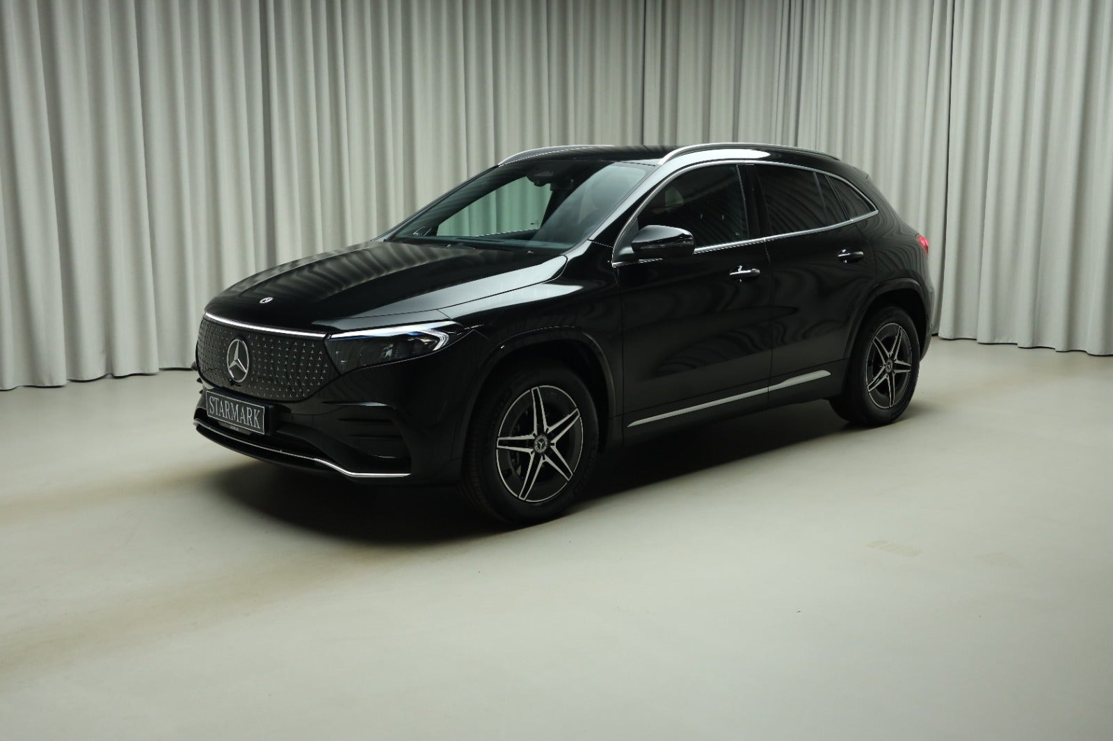 Sort Mercedes EQA250+ fra 2026