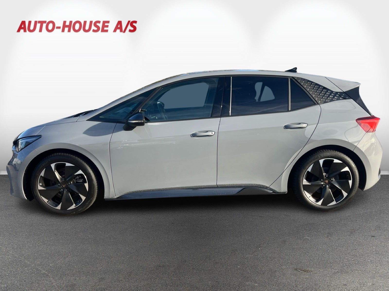 Grå Cupra Born fra 2025