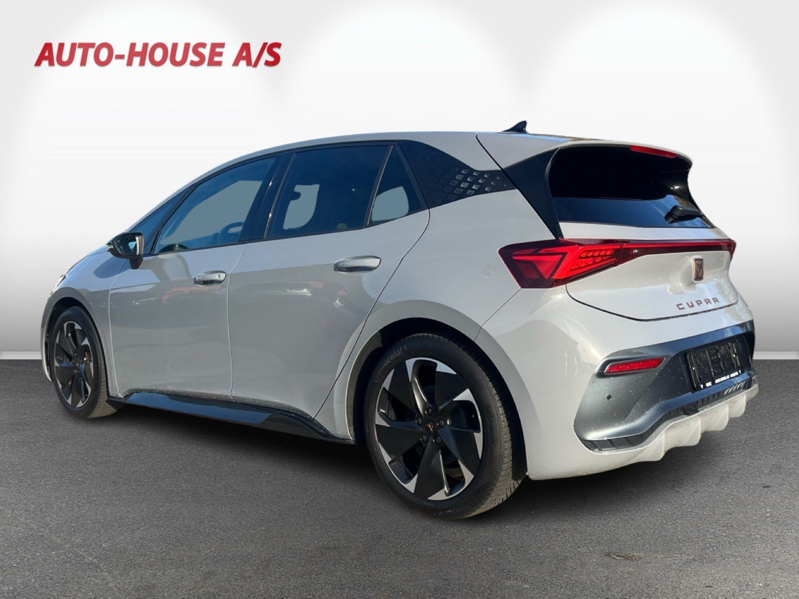 Grå Cupra Born fra 2025