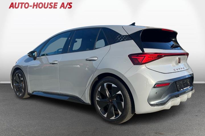 Grå Cupra Born fra 2025
