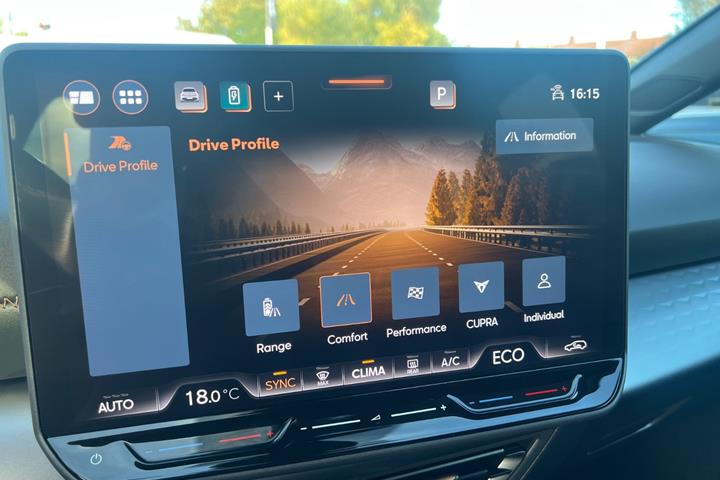 Grå Cupra Born fra 2025