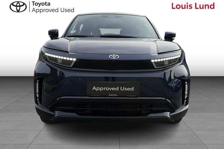 Blå Toyota Urban Cruiser fra 2026