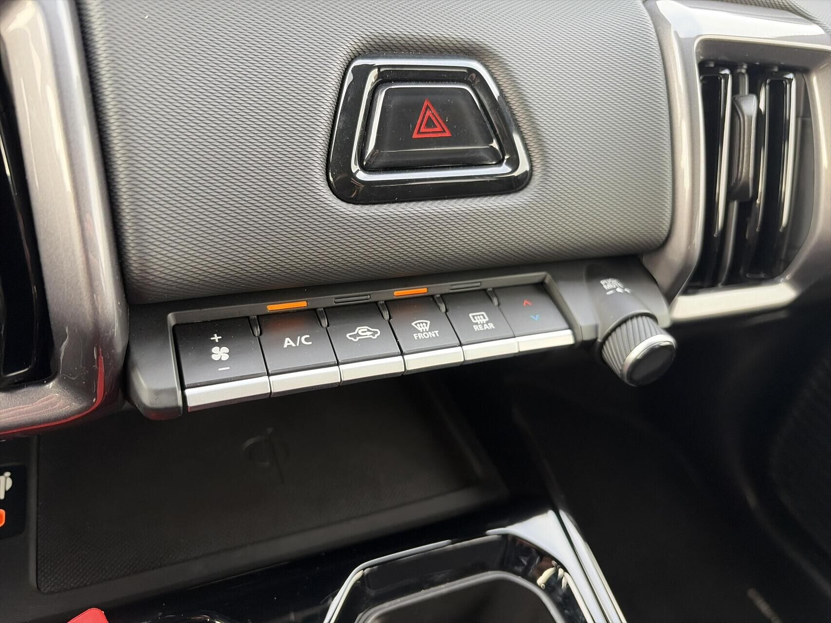 Blå Toyota Urban Cruiser fra 2026