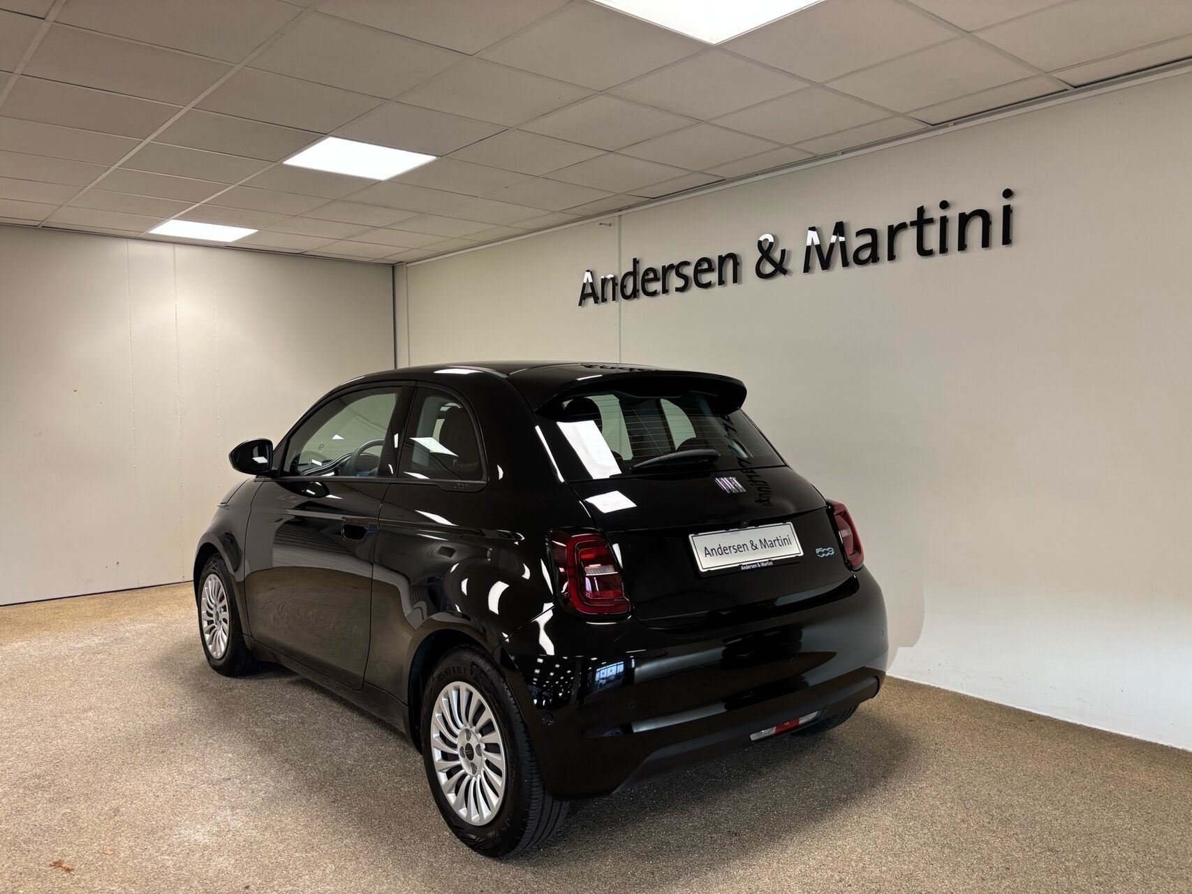 Sort Fiat 500e fra 2023