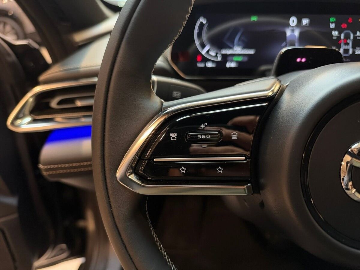 Grå Mazda 6e fra 2026