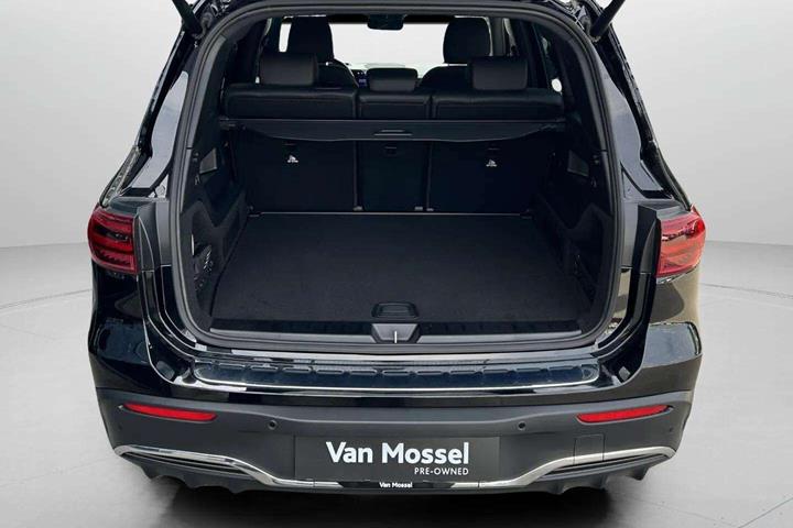 Sort Mercedes EQB250+ fra 2026