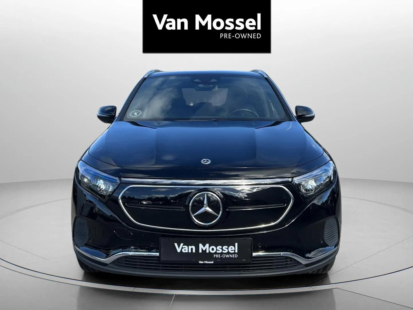 Sort Mercedes EQA250 fra 2022