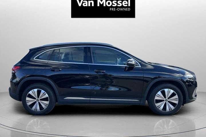 Sort Mercedes EQA250 fra 2022