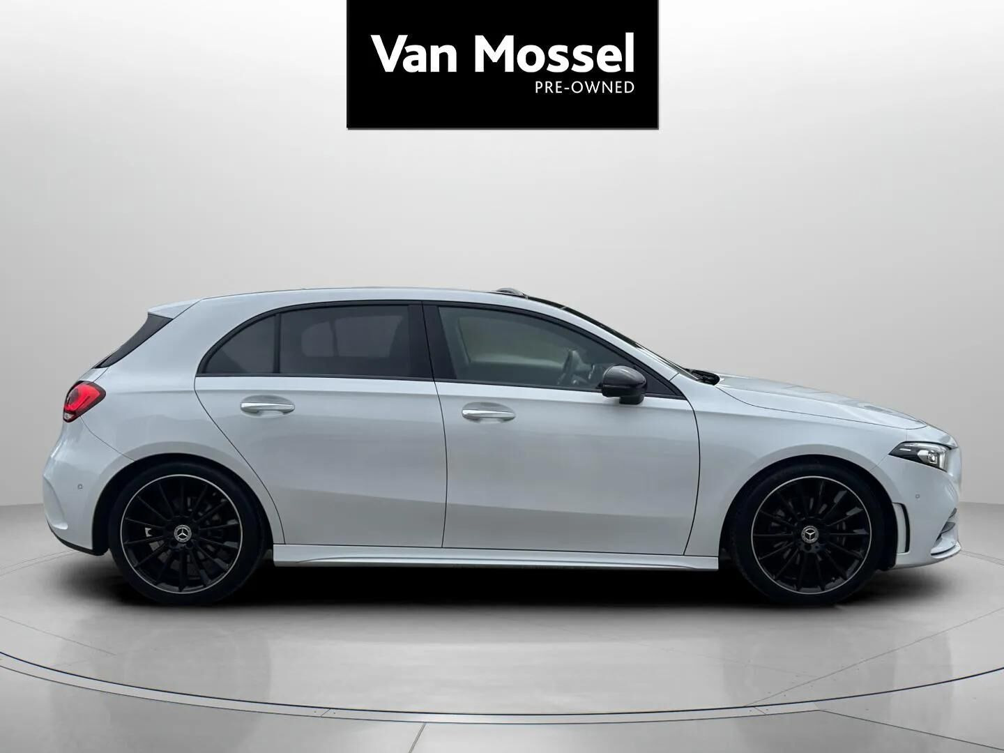 Hvid Mercedes A200 fra 2019