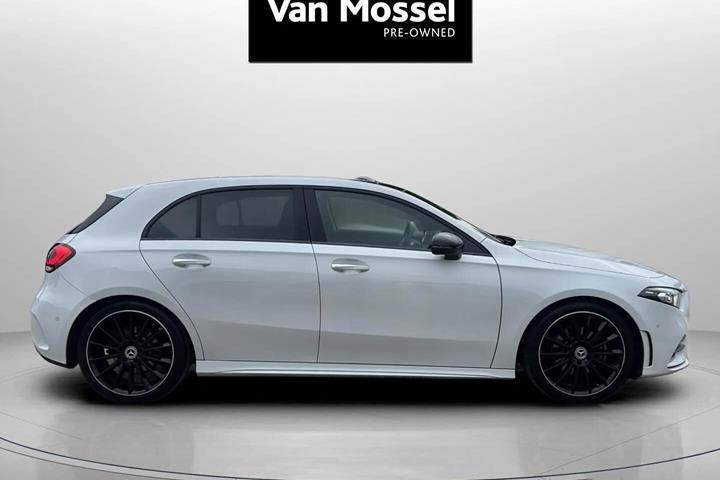 Hvid Mercedes A200 fra 2019